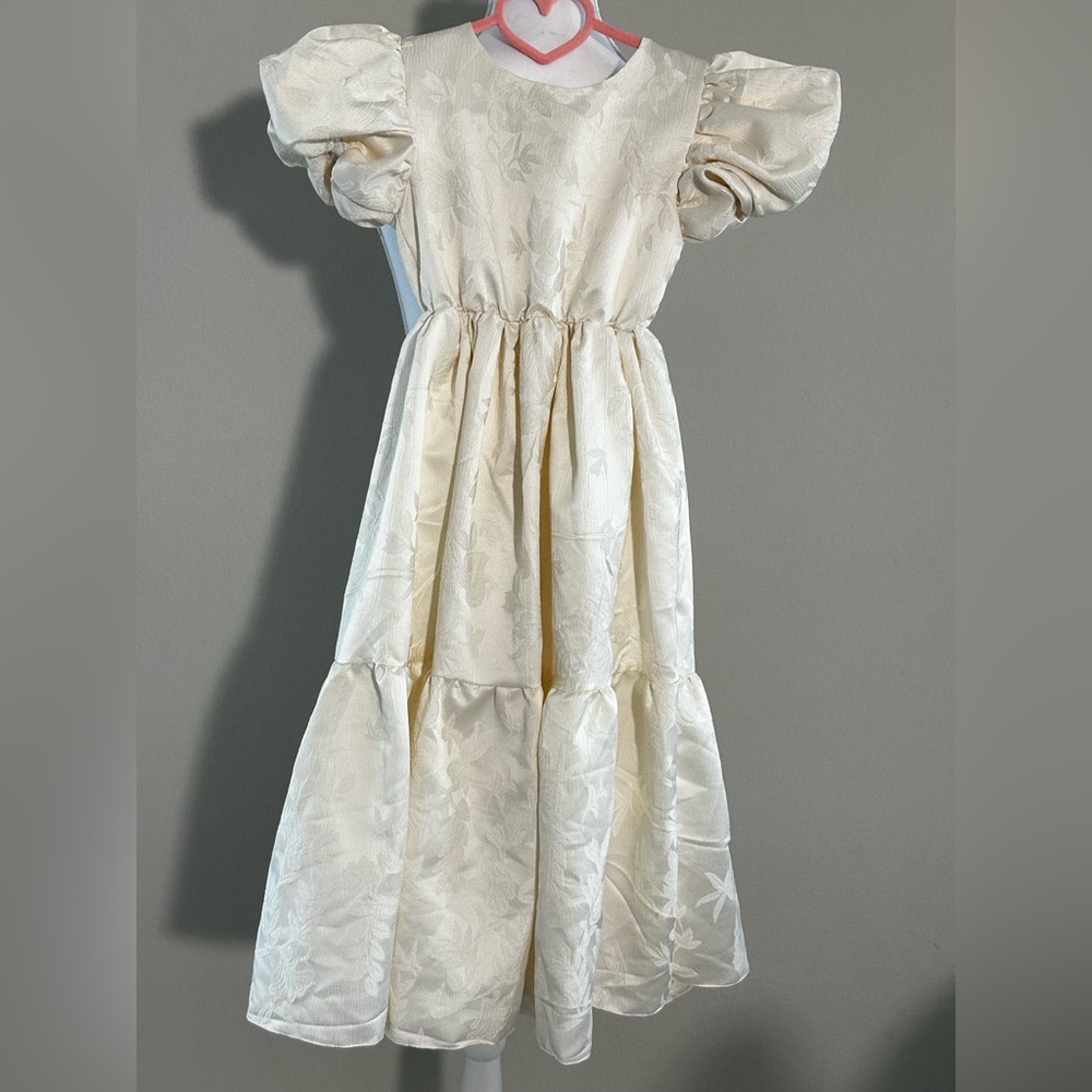 KIDS Elegant Cream Puff Sleeve Dress